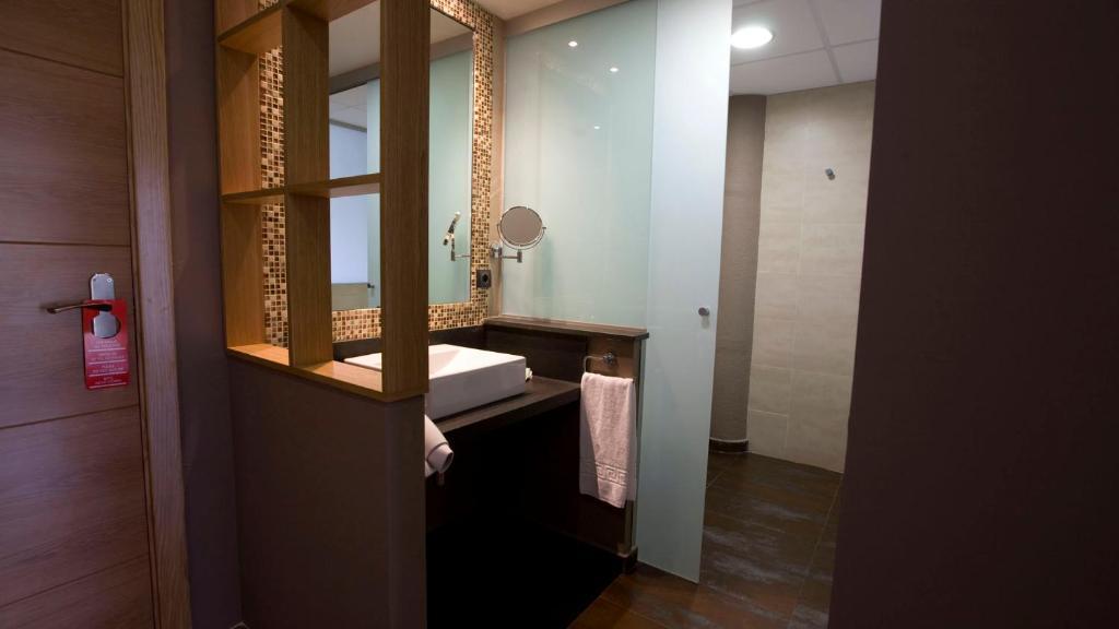 Hotel Vilar Riu De Baix Flix 部屋 写真